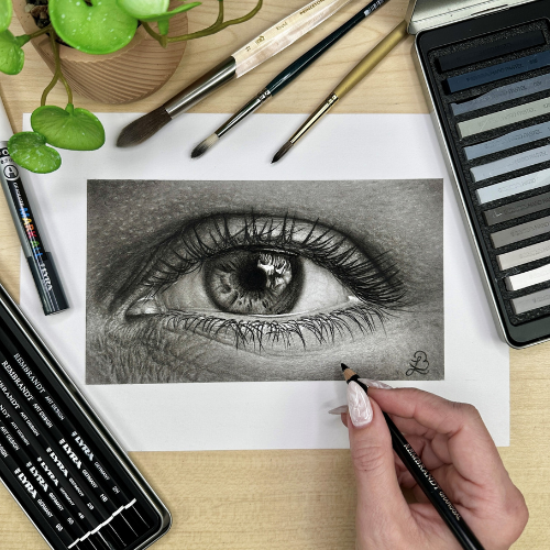 Realistic Eye Drawing Tutorial with Leanne Bishop